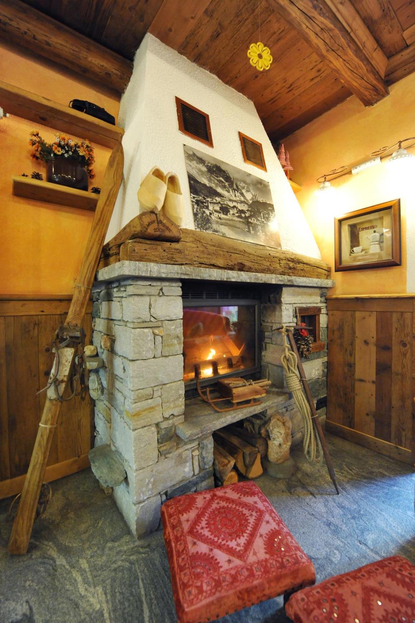 L'Ancien Paquier Chambre D'Hotes Valtournenche Zewnętrze zdjęcie